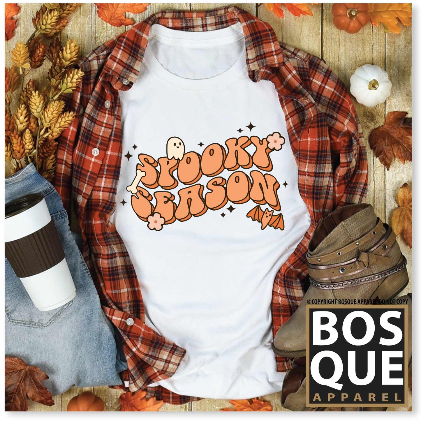 Spooky Season Ghost Bat Halloween Vibes Unisex t-shirt