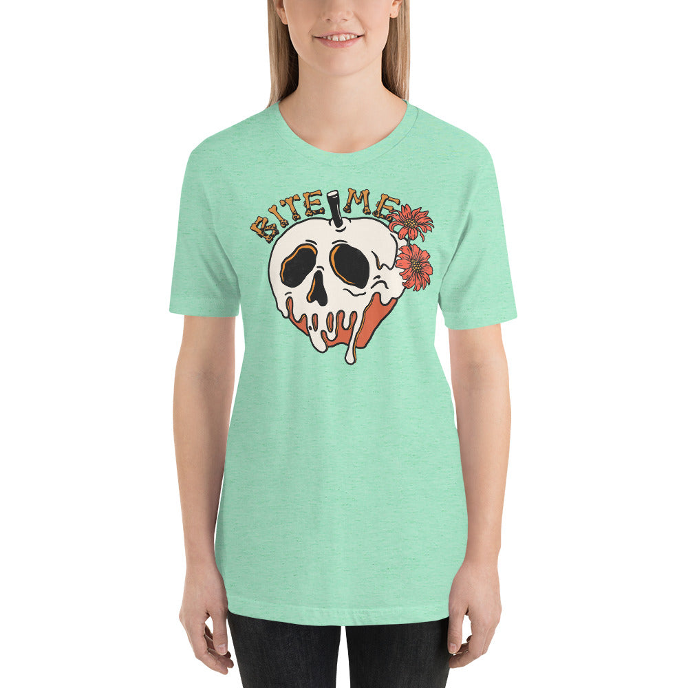 Bite Me Skull Candy Apple Halloween Vibes Unisex t-shirt